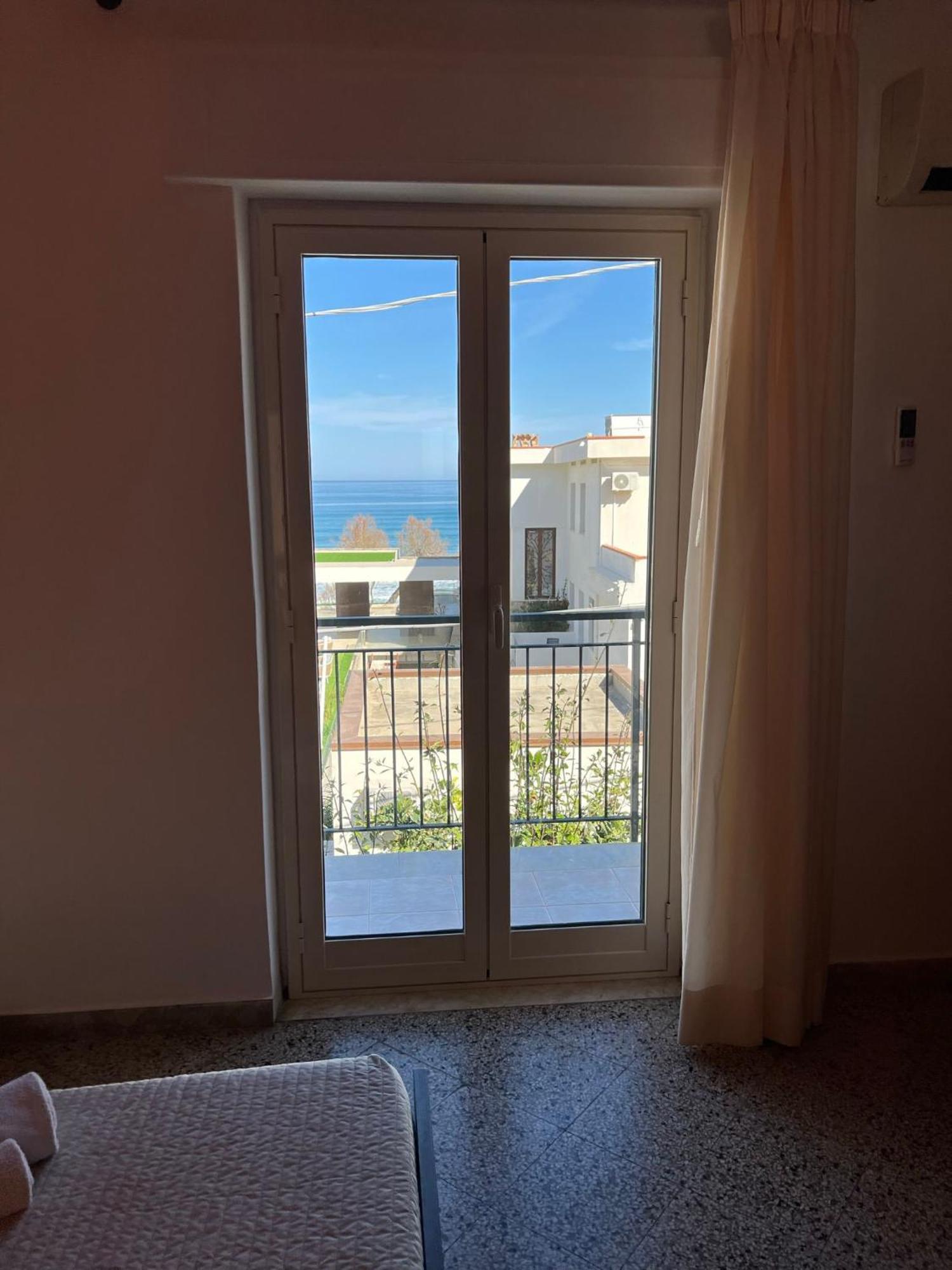 Casa Scirocco Apartment Cefalu Luaran gambar